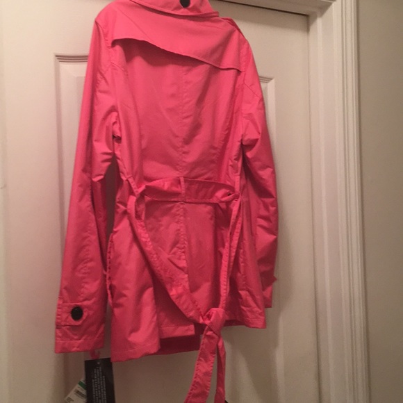 Pink Jacket - Picture 6 of 8